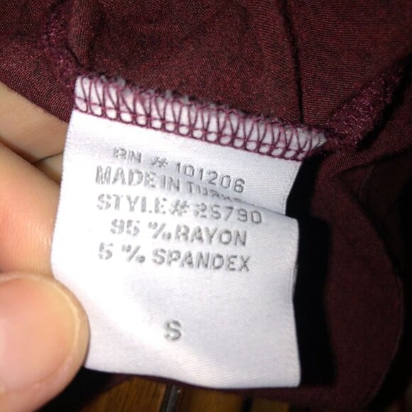 Soft Surroundings Womens Size S Burgundy Long Sleeve Scoop Neck Tunic Top Small - Picture 9 of 10